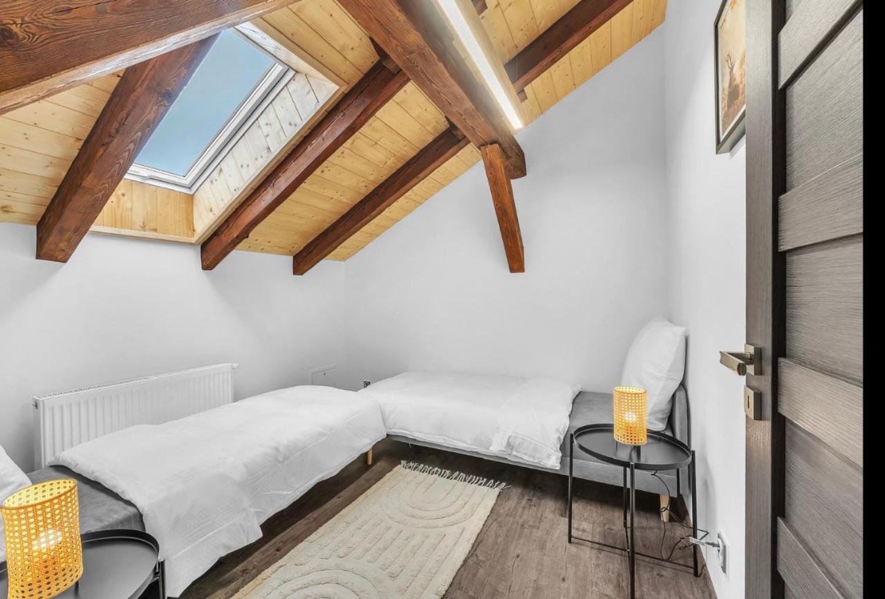 Hotel U Krale Jiriho Stráž pod Ralskem Dış mekan fotoğraf